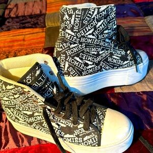 BRIAN LICHTENBERG “Pun on Hermes”Like in Paris but CLEVER & FUNNY.